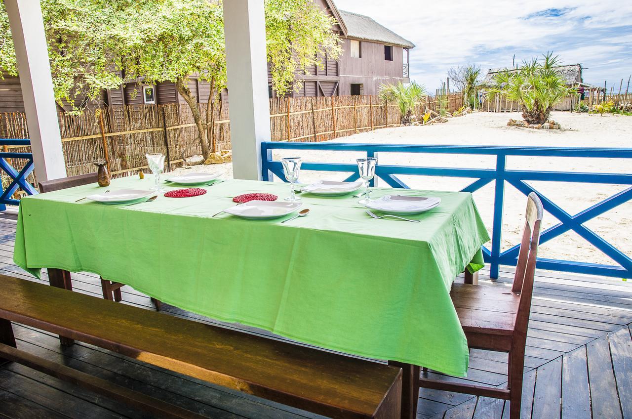 Villa A.Tia Morondava Ngoại thất bức ảnh